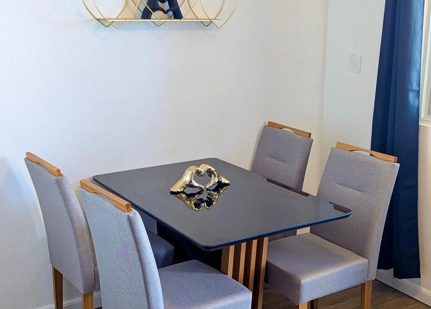Modern Oceanfront Apartment Arecibo