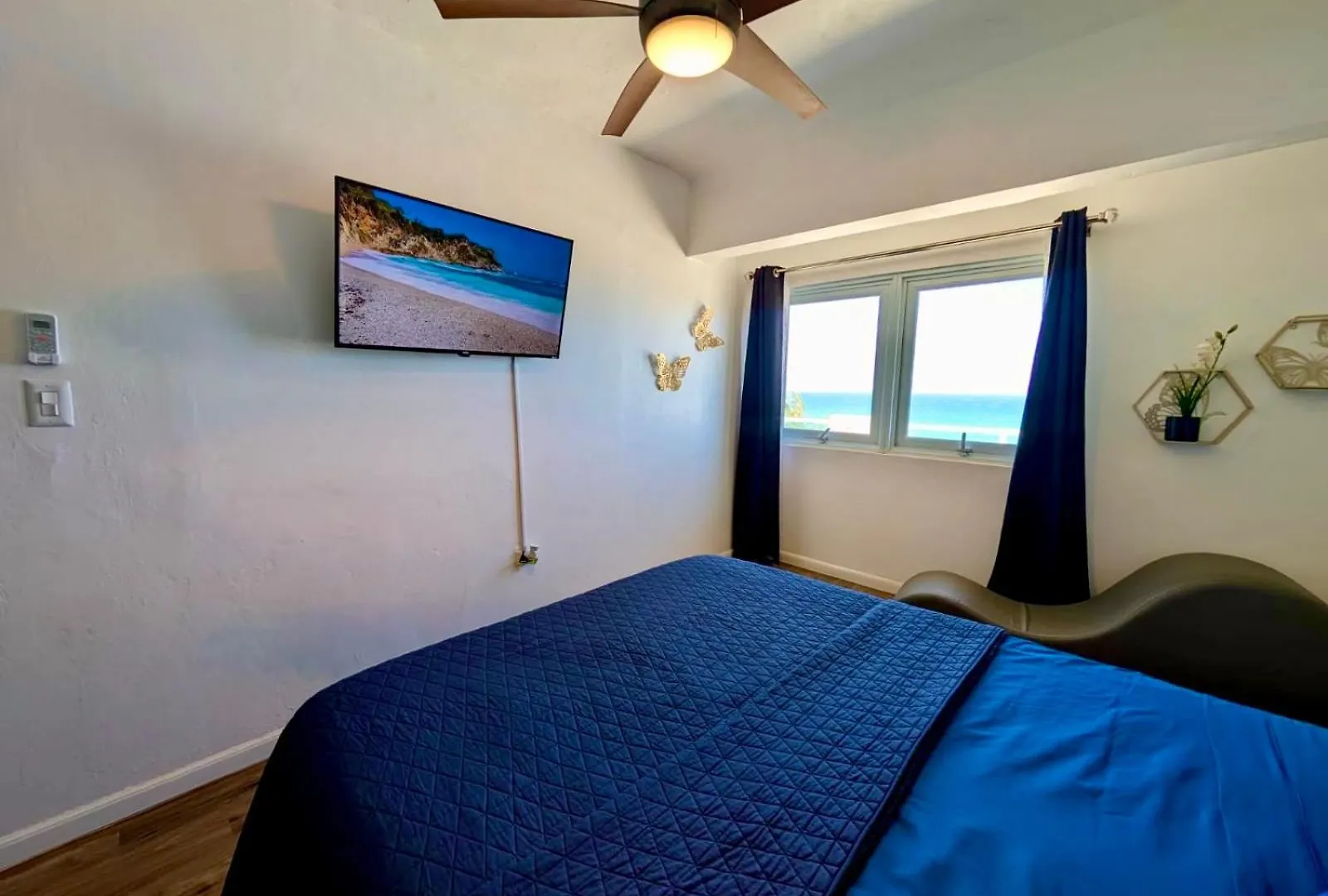 Modern Oceanfront Apartment Arecibo 0*,  Portoriko